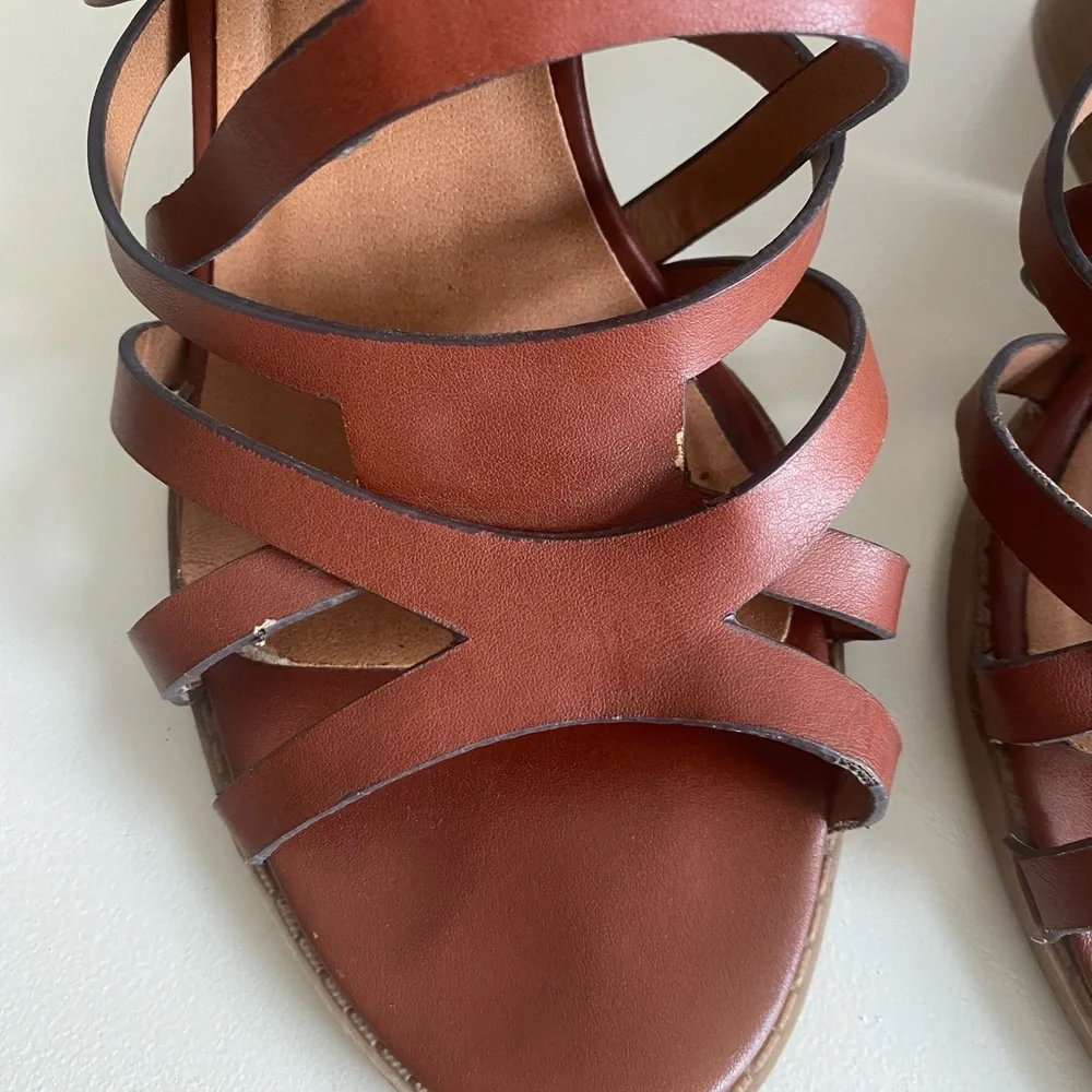 Qupid | Open toed block heels | size 9.5 - Picture 6 of 7